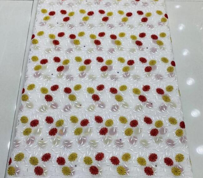 2777 SWISS LACE